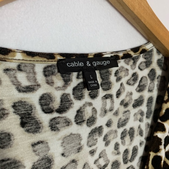 Leopard Top - Picture 4 of 6